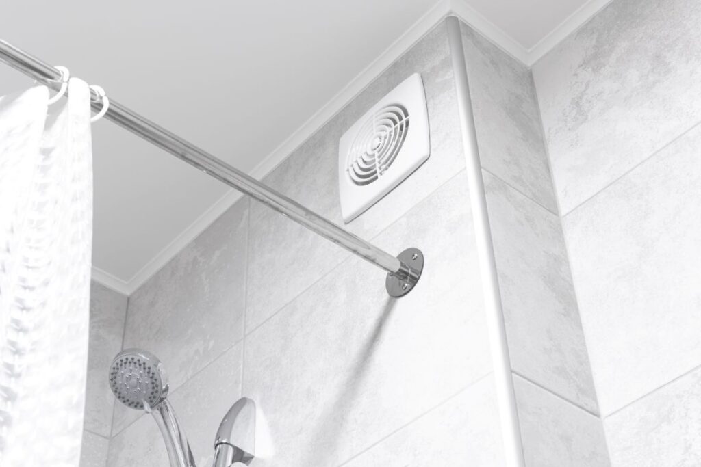 Bathroom ventilation fan